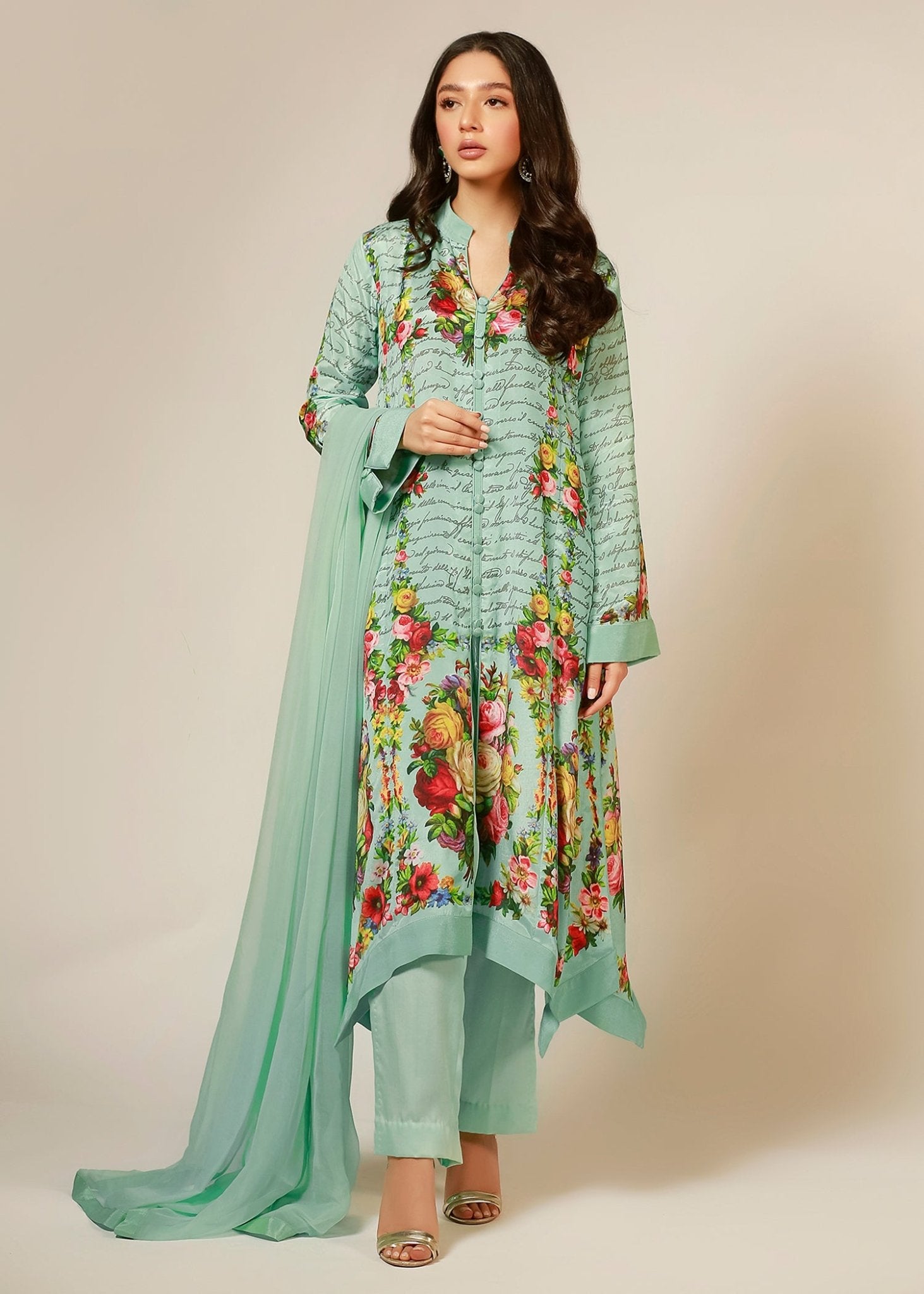 CAGLIOSTRO - Rizwan Beyg Design