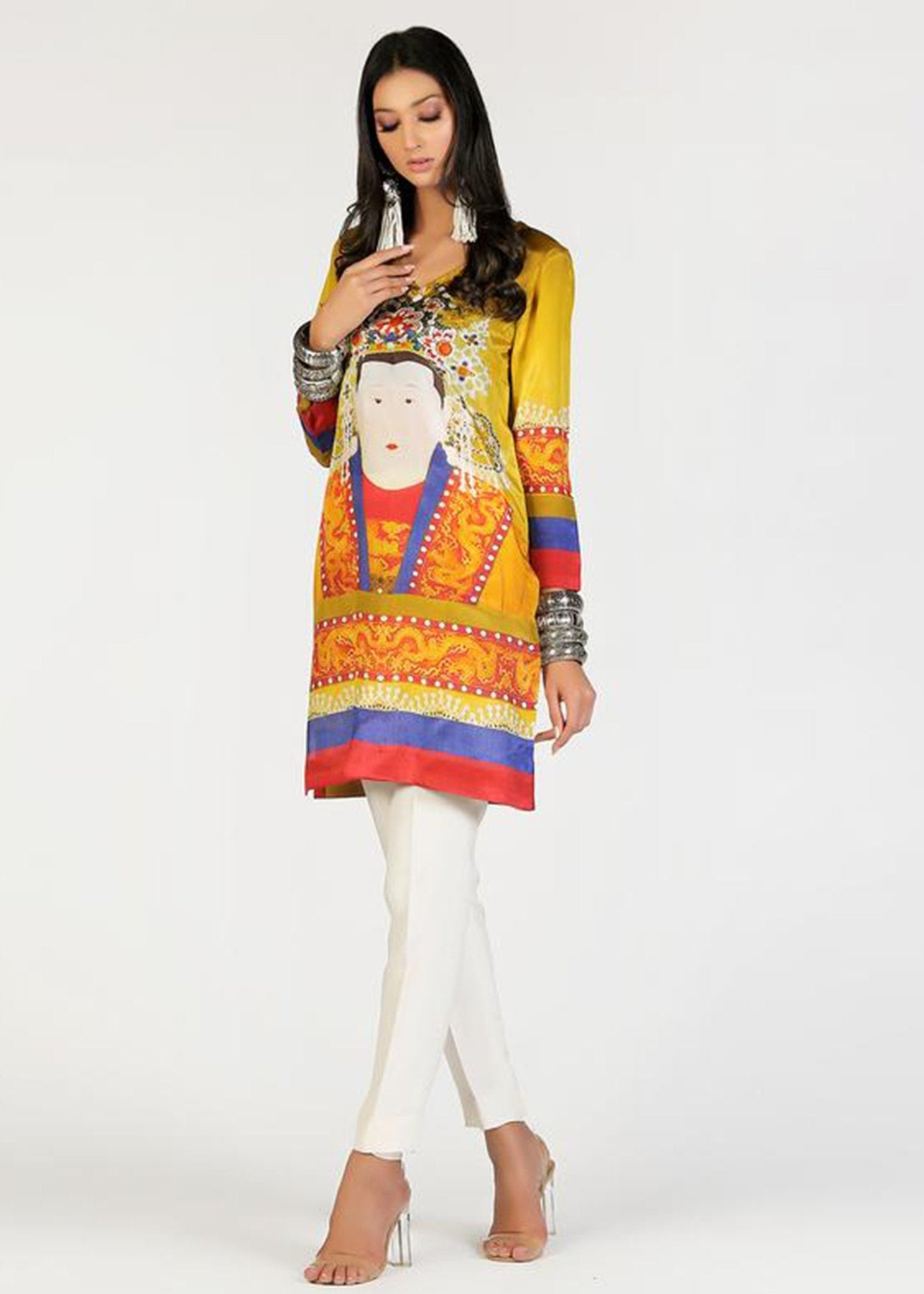 Chinese Queen - Rizwan Beyg Design