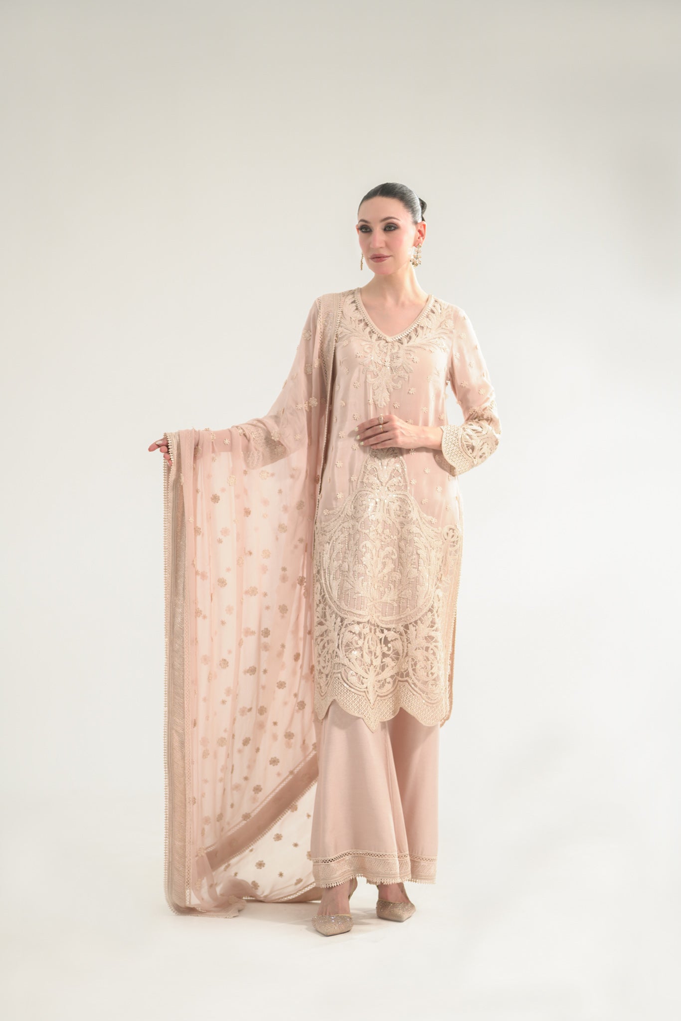 Nia - Rizwan Beyg Design