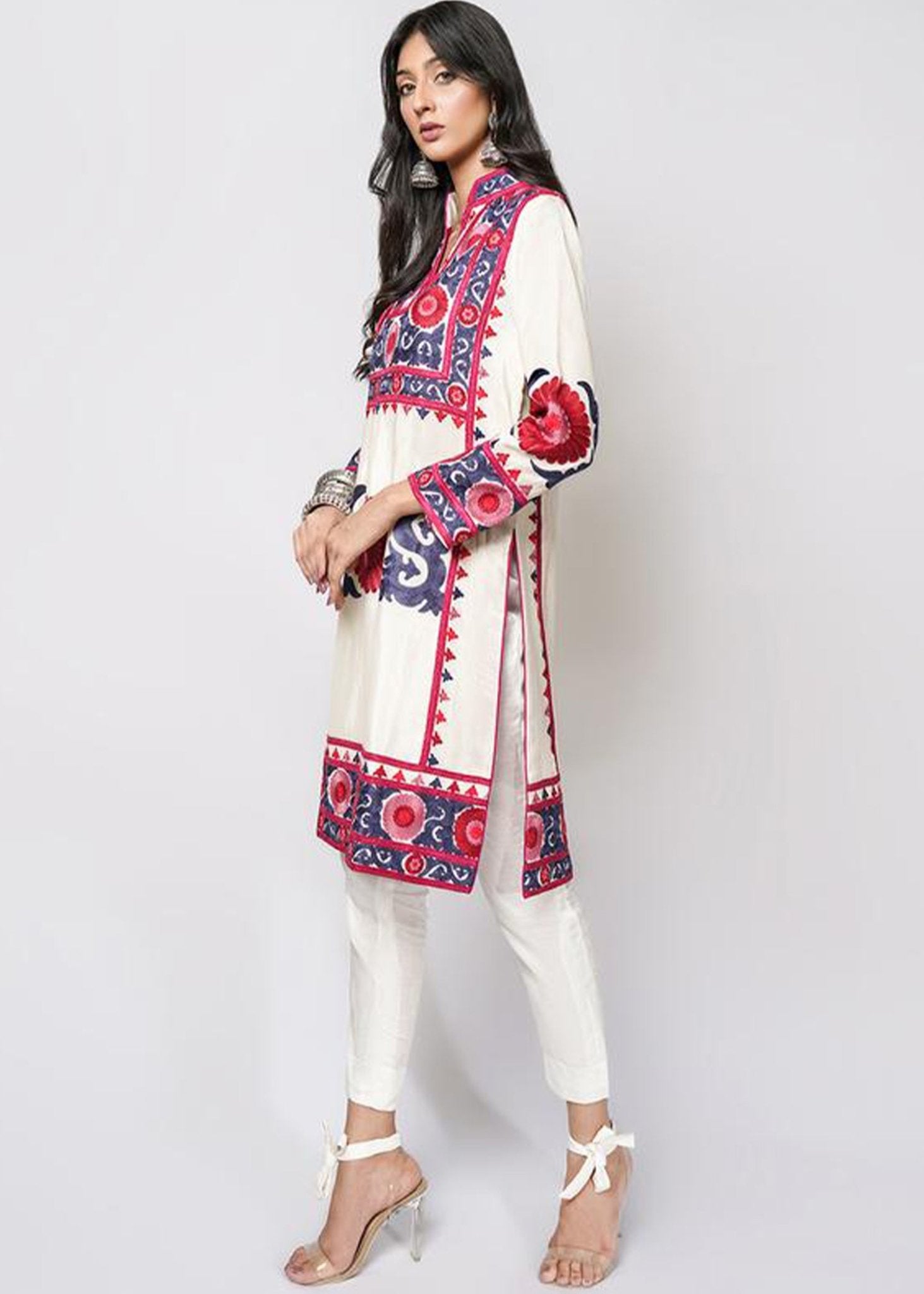 Suzani Silk Floss Embroidered White Top - Rizwan Beyg Design