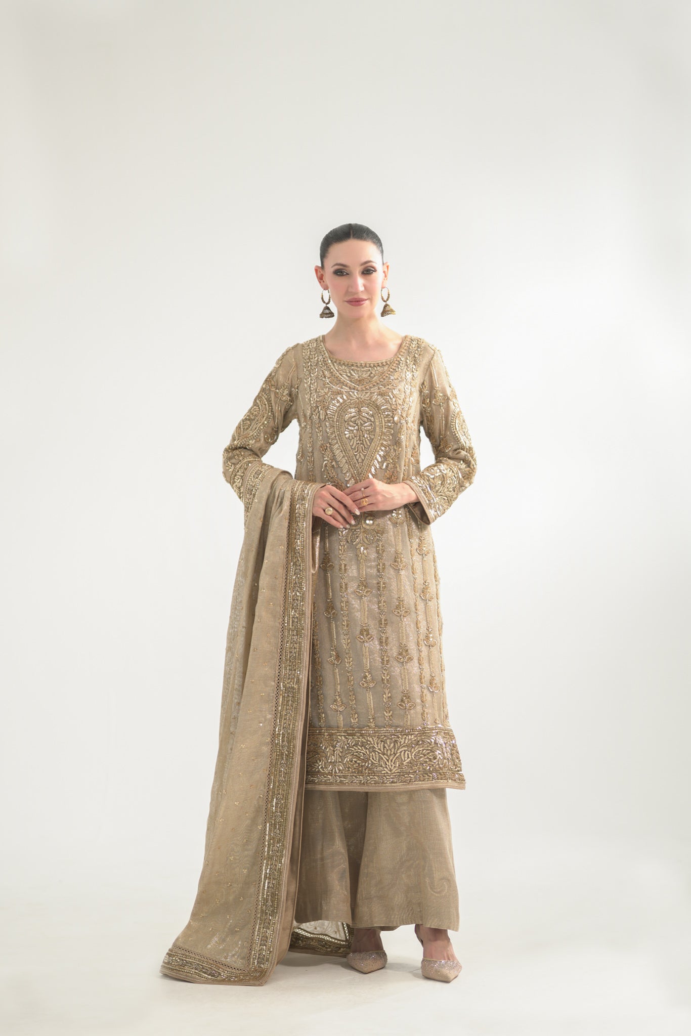 Zarfishan Golden - Rizwan Beyg Design