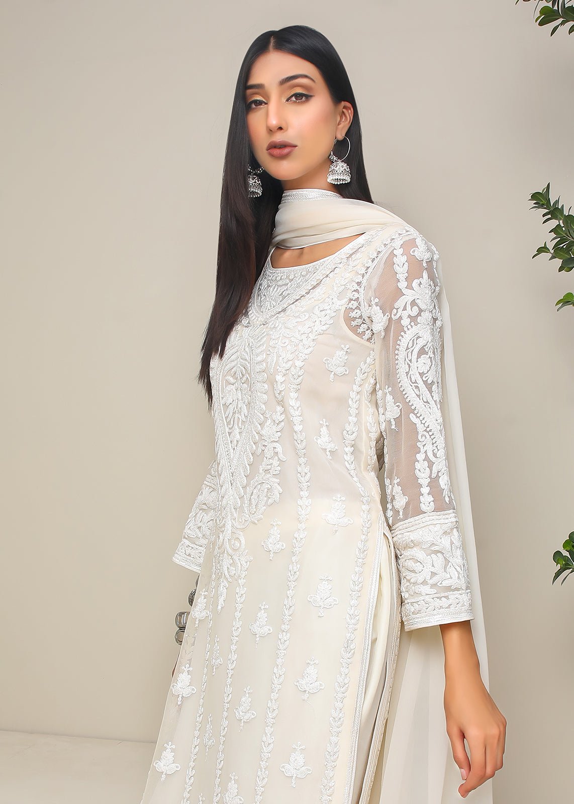 Zarfishan White - Rizwan Beyg Design