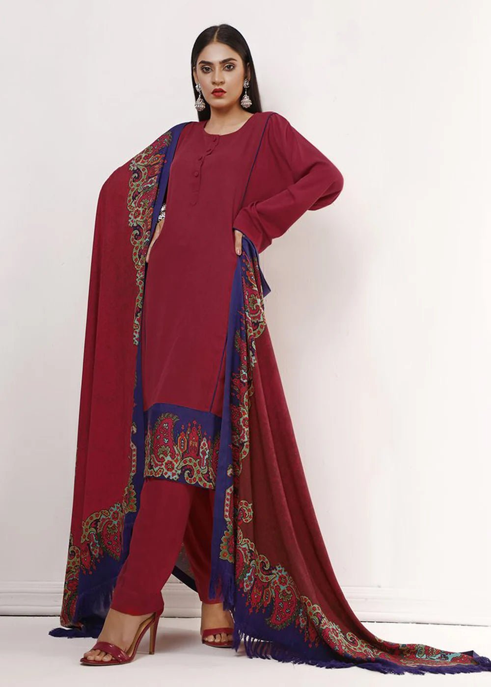 AstraKhan Shawl / Suit - Rizwan Beyg Design