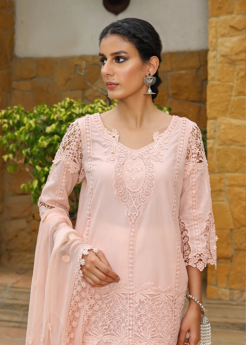 Azka Pink - Rizwan Beyg Design