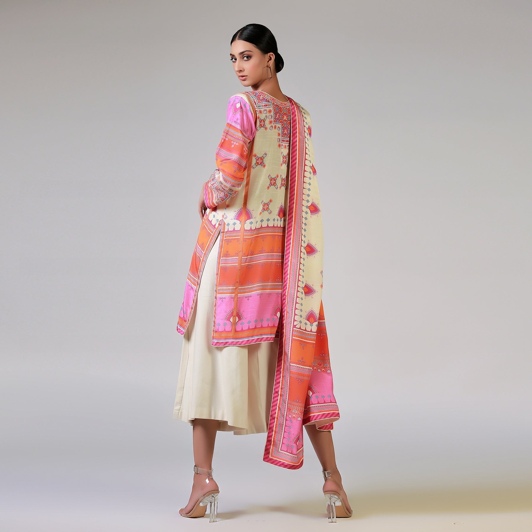 Baluchi Print Off White - Rizwan Beyg Design