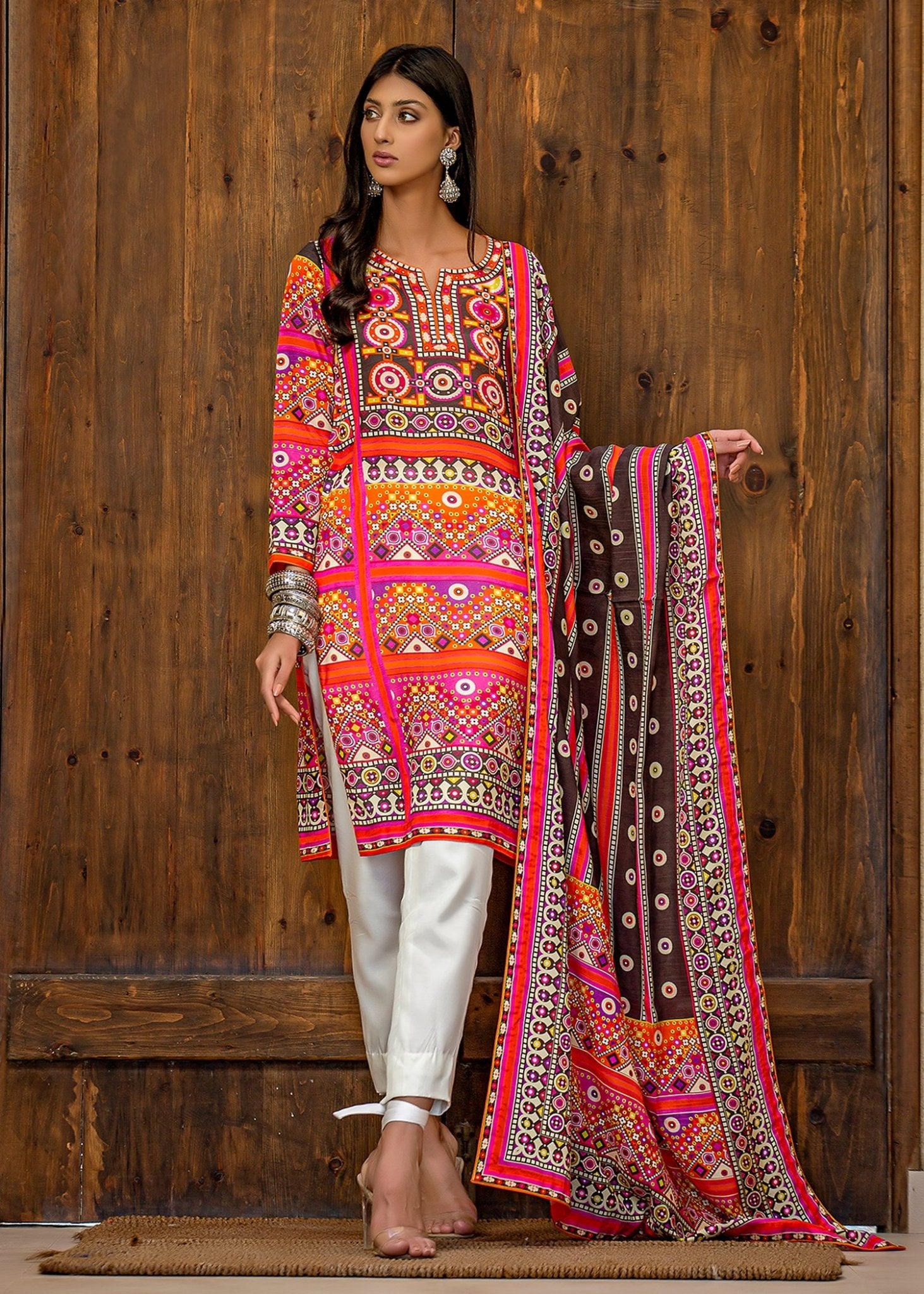 Baluchi Sheesha Black Kurta - Rizwan Beyg Design