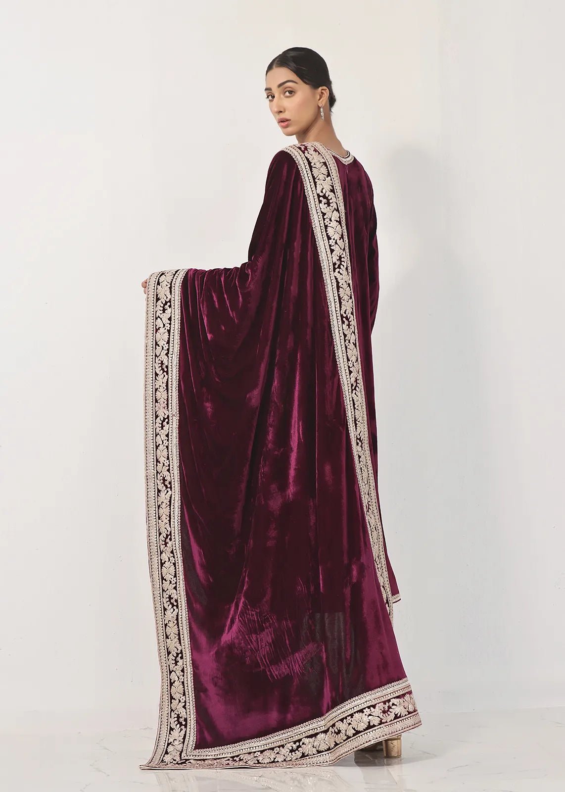 Darbaan Purple Shawl - Rizwan Beyg Design