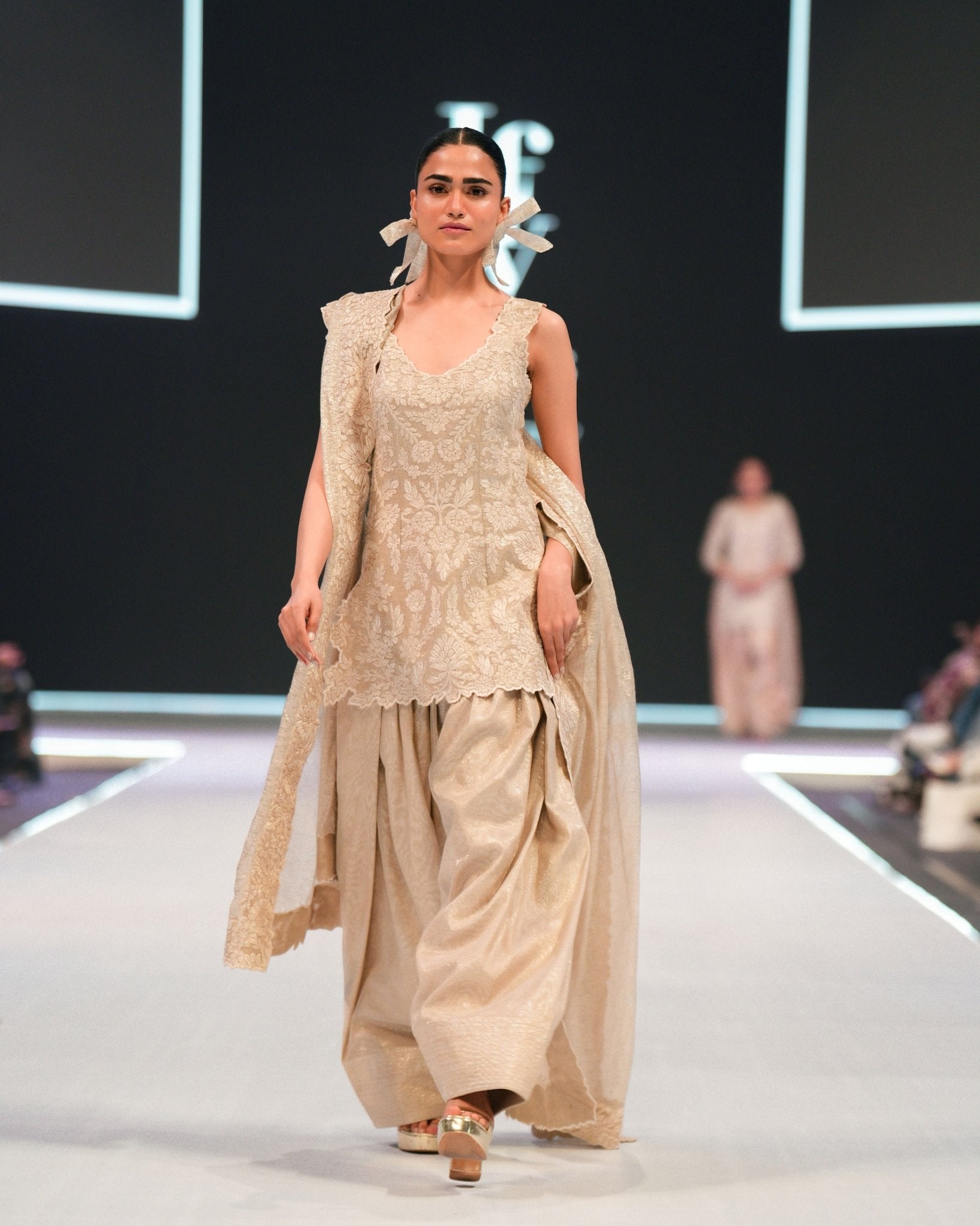 Estelle - Rizwan Beyg Design