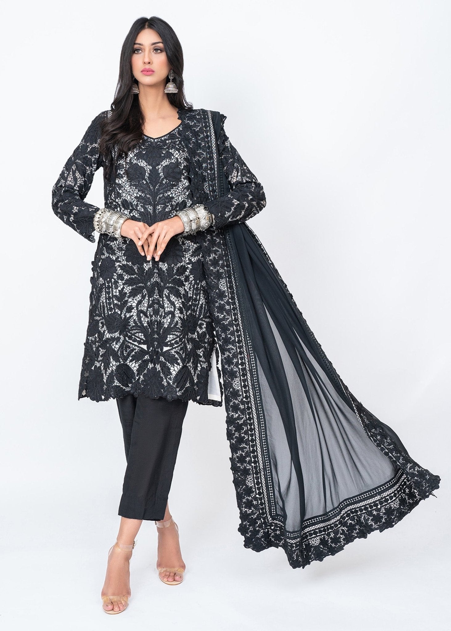 Gardenia Dori Chiken Kurta Black - Rizwan Beyg Design