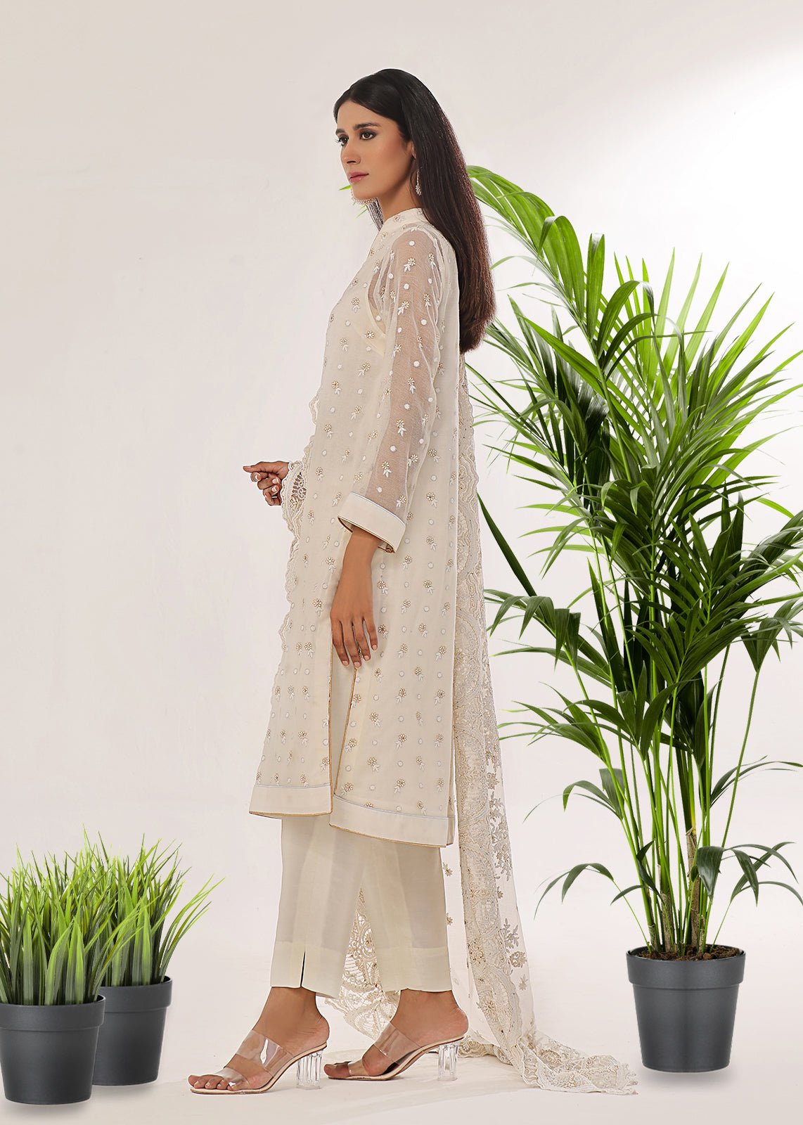 Gulnoor Shirt & Shawl - Rizwan Beyg Design