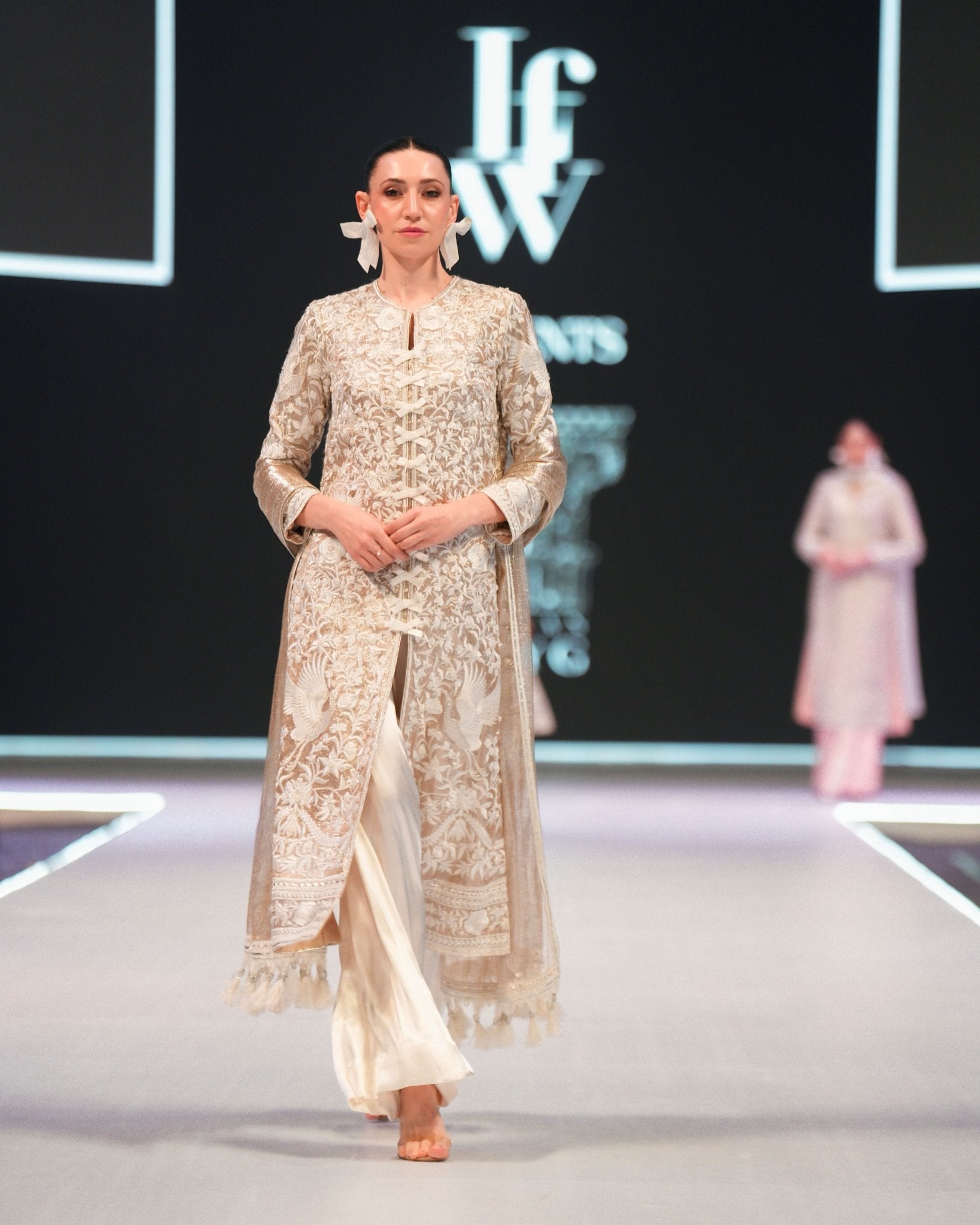 Kiya - Rizwan Beyg Design