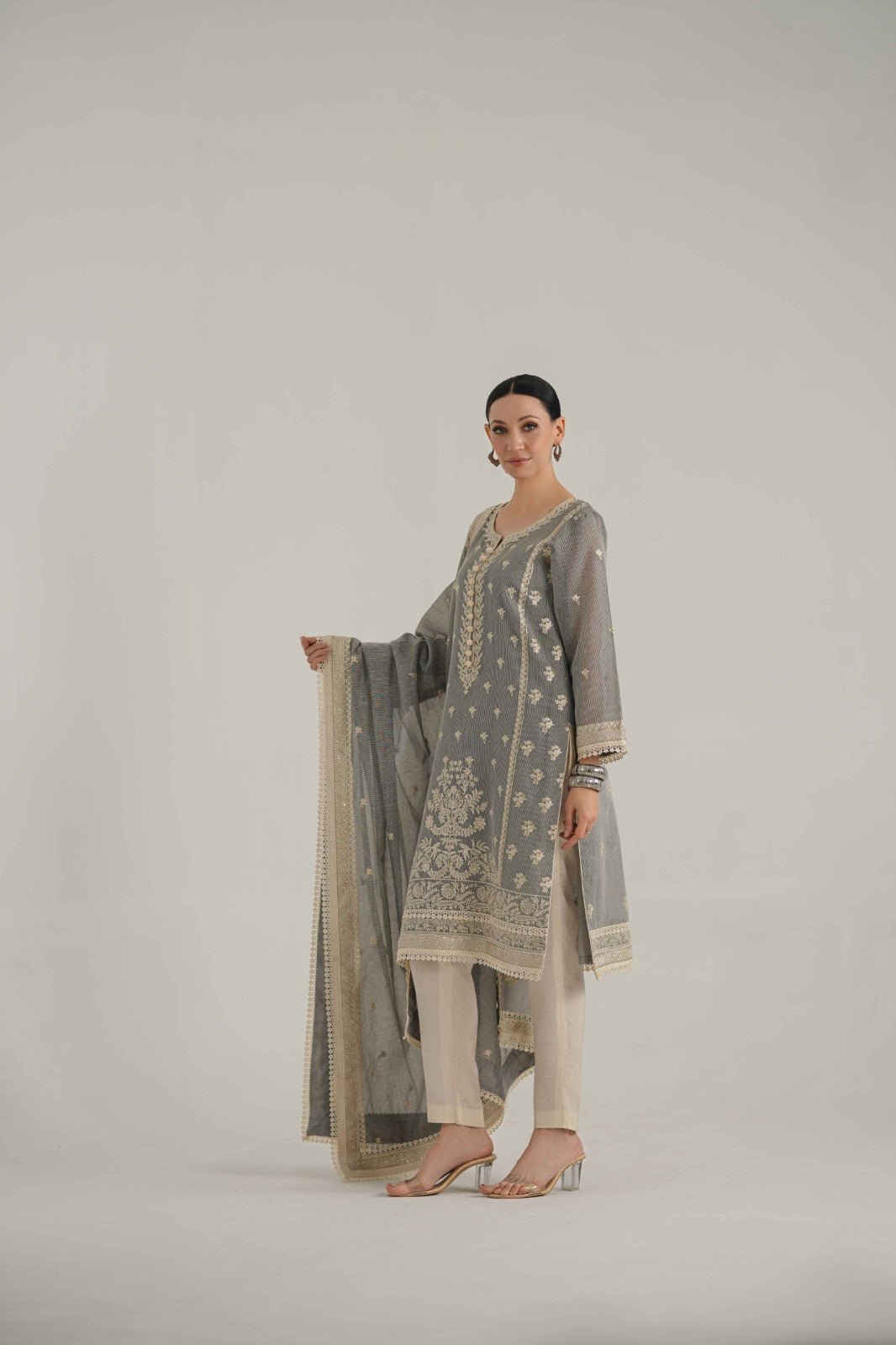 Lunara - Rizwan Beyg Design