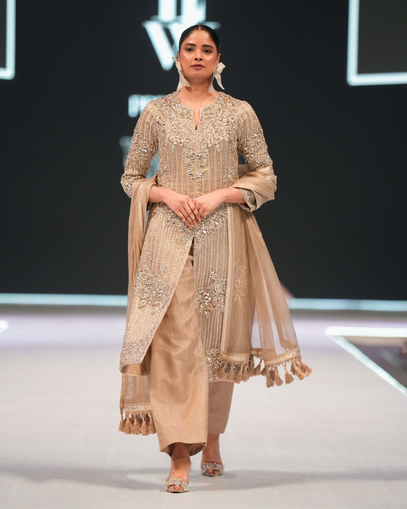 Lustre - Rizwan Beyg Design