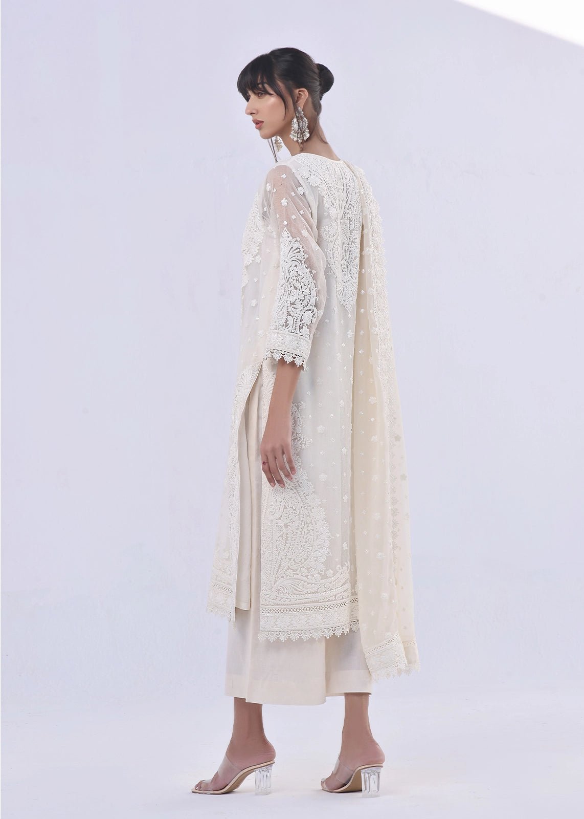 Manaali White - Rizwan Beyg Design