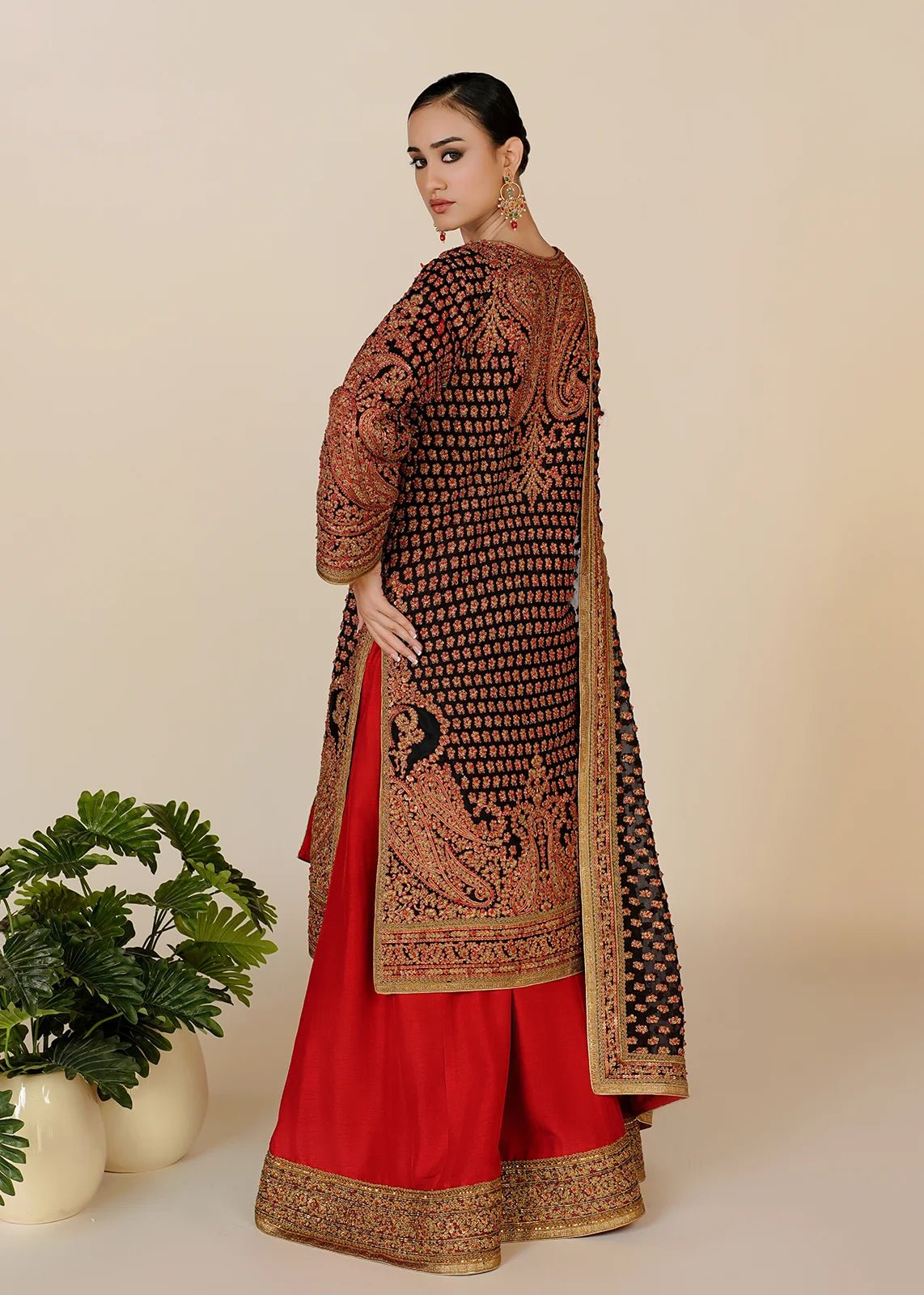 Marori Bridal Balck Shirt & Dupatta - Rizwan Beyg Design