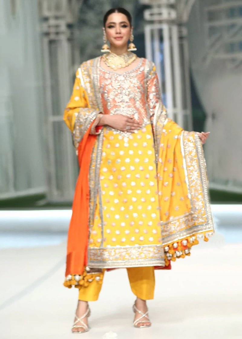 Mephisto Yellow Bridal - Rizwan Beyg Design