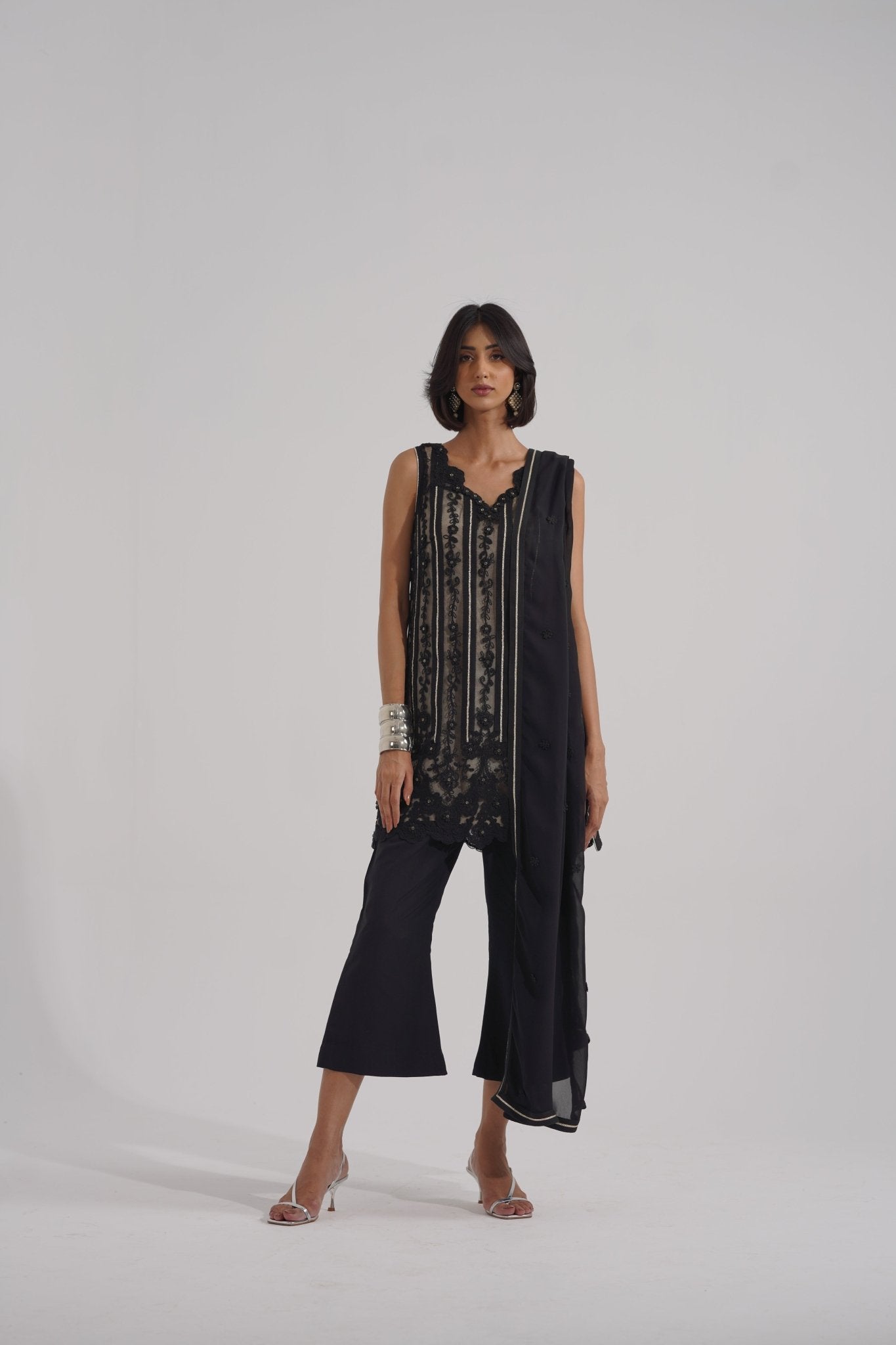 Sateen Sleeveless - Rizwan Beyg Design