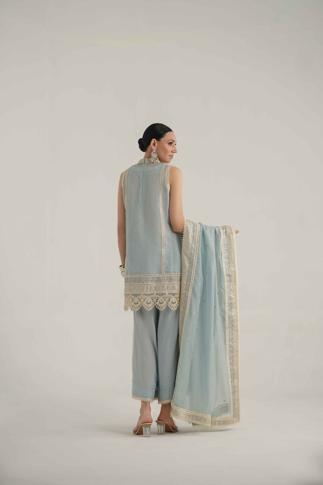 Serena Sleeveless - Rizwan Beyg Design