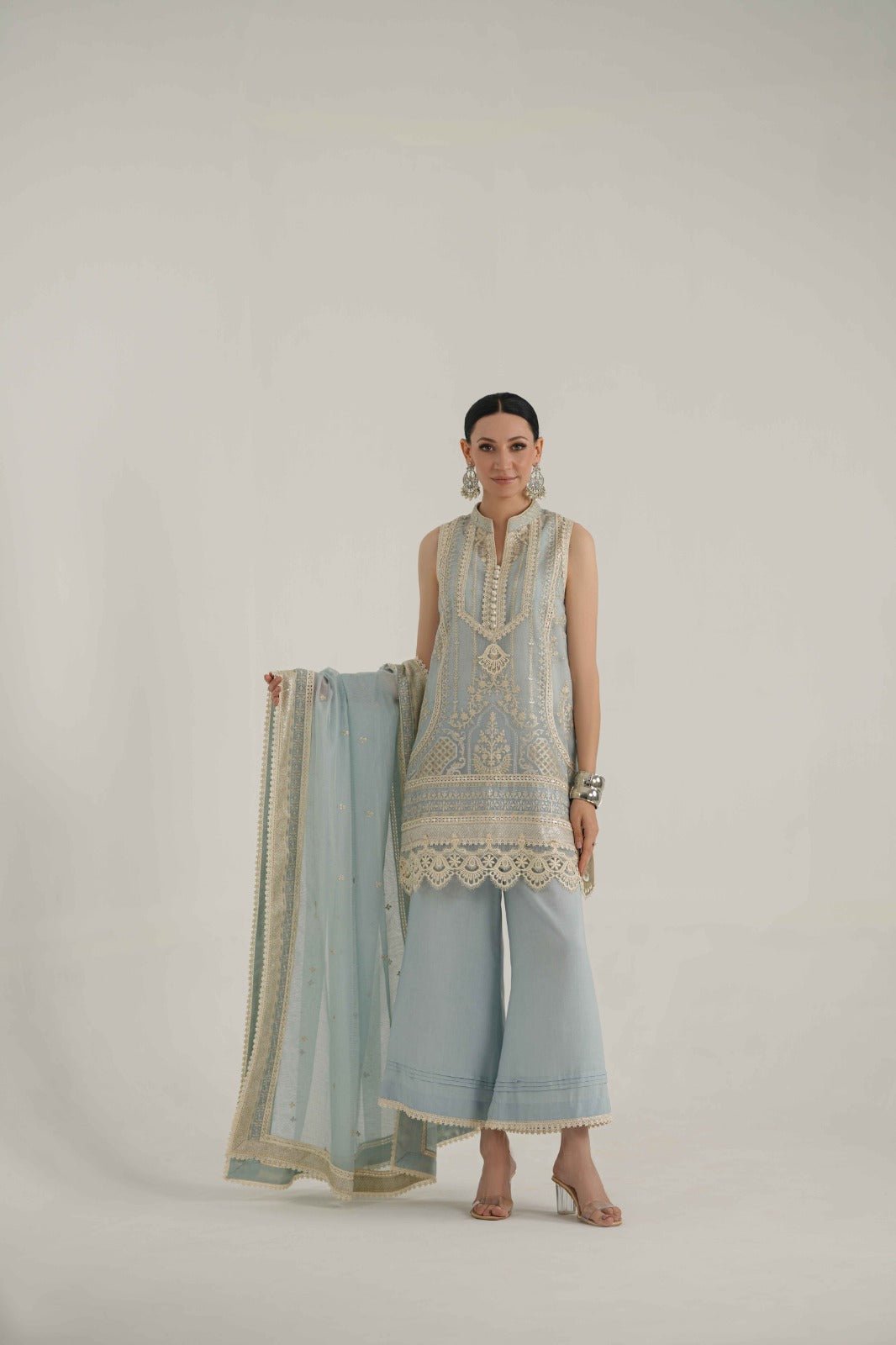 Serena Sleeveless - Rizwan Beyg Design