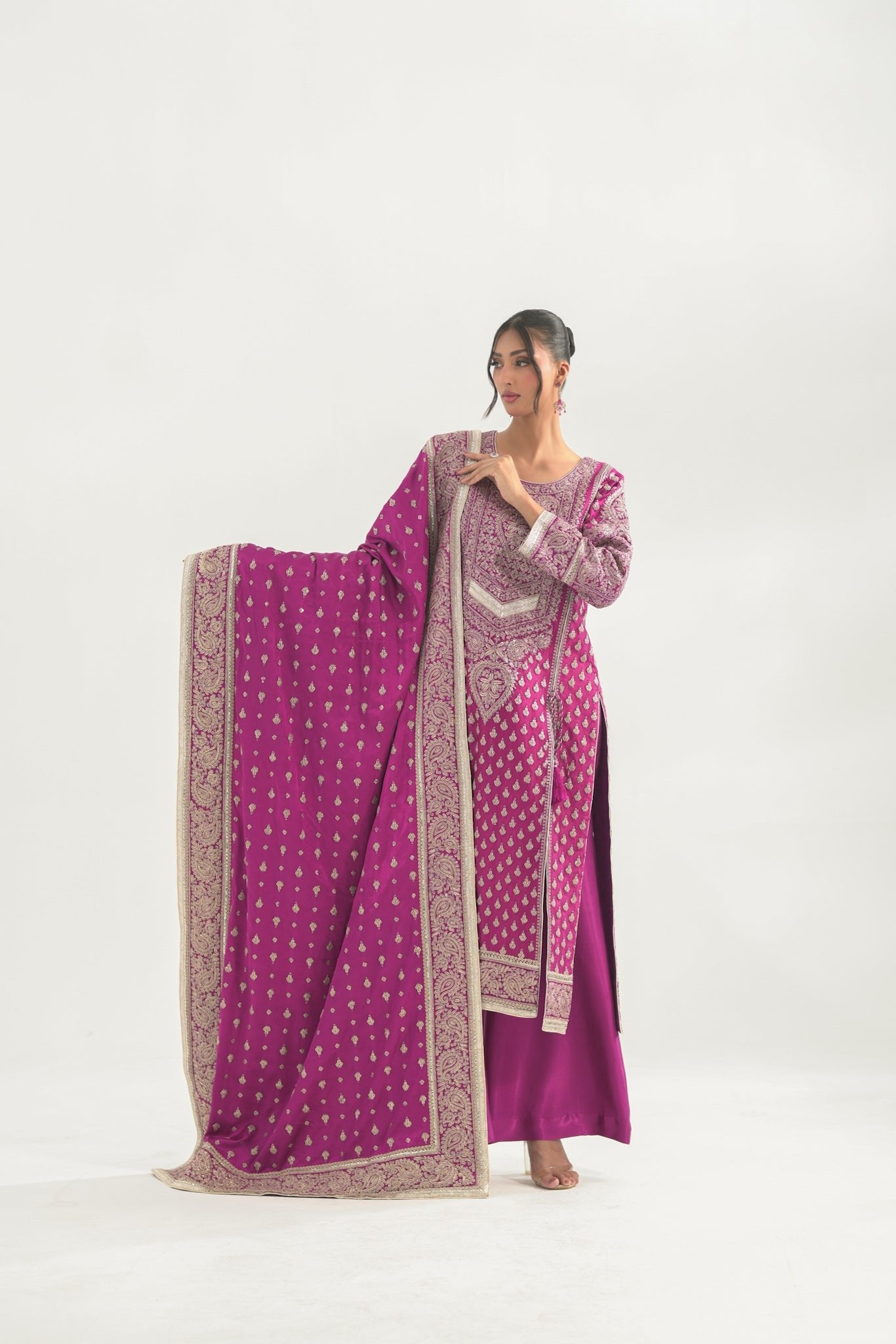 Zahra Magenta - Rizwan Beyg Design