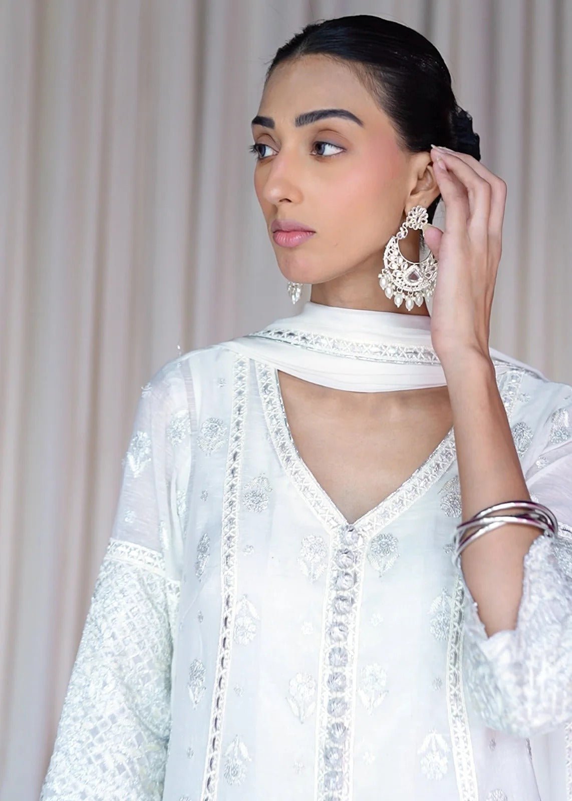 Zenia White Long Shirt - Rizwan Beyg Design