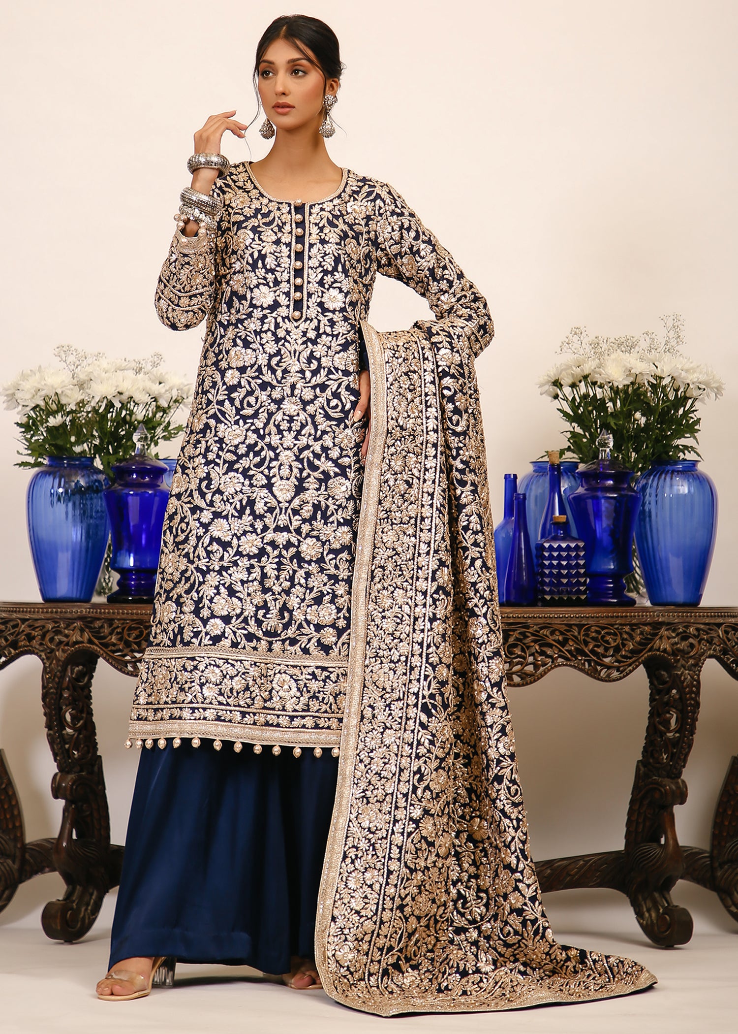 Midnight blue shawl for Pakistani wedding wear